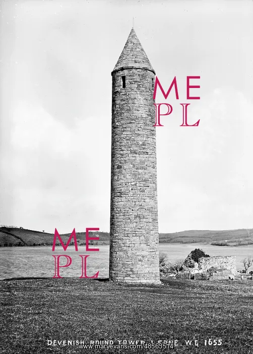 : Devenish Round Tower, L. Erne : Devenish Round Tower, L. Erne