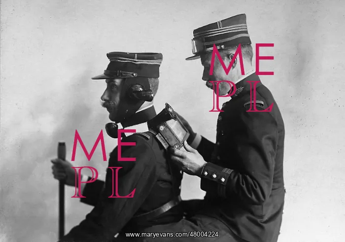: A device for communication between the pilot and copilot, 19 : A device for communication between the pilot and copilot, 19