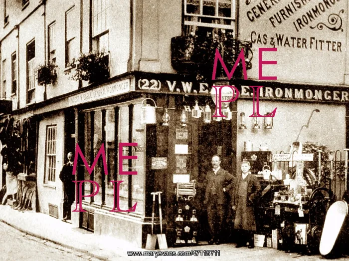 : Devizes High Street early 1900s