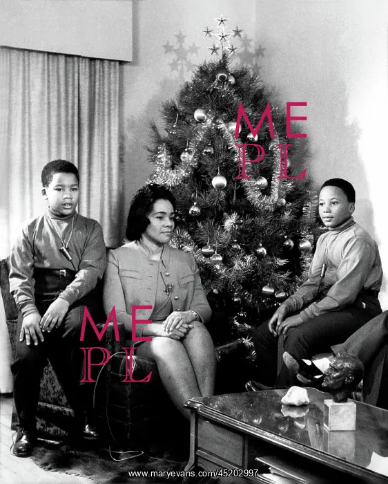 : Dexter King, Coretta Scott King, Martin ? : Dexter King, Coretta Scott King, Martin ?