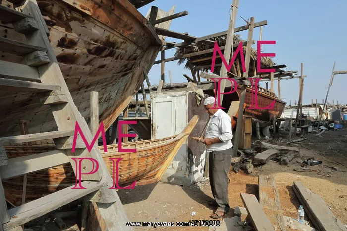 : Dhow building boatyard, Muharraq, Bahrain : Dhow building boatyard, Muharraq, Bahrain