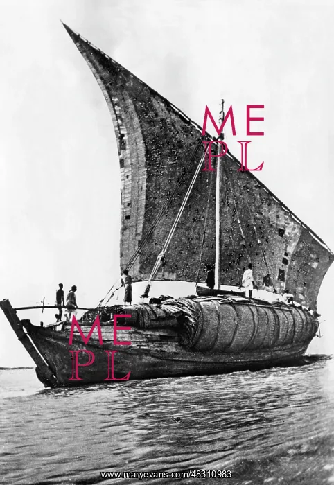 : Dhow on the Tigris, ca. 1930 : Dhow on the Tigris, ca. 1930