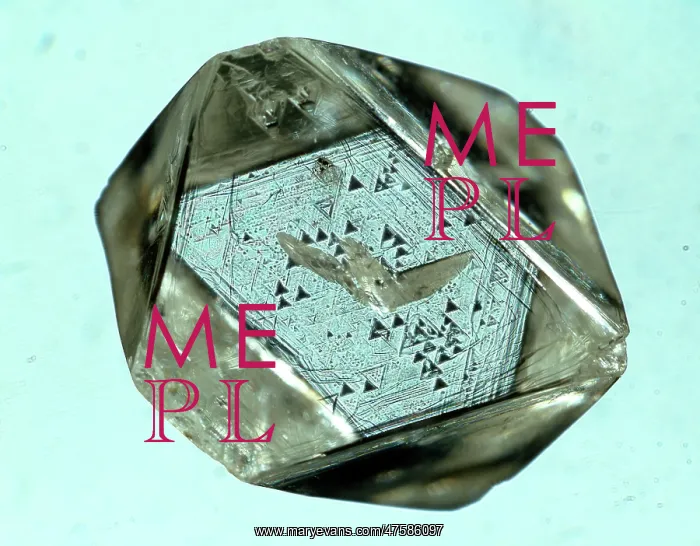 : Diamond crystal : Diamond crystal