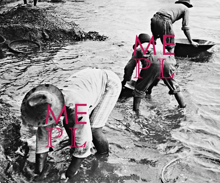 : Diamond seekers at Rio Tigbagy, 1936 : Diamond seekers at Rio Tigbagy, 1936
