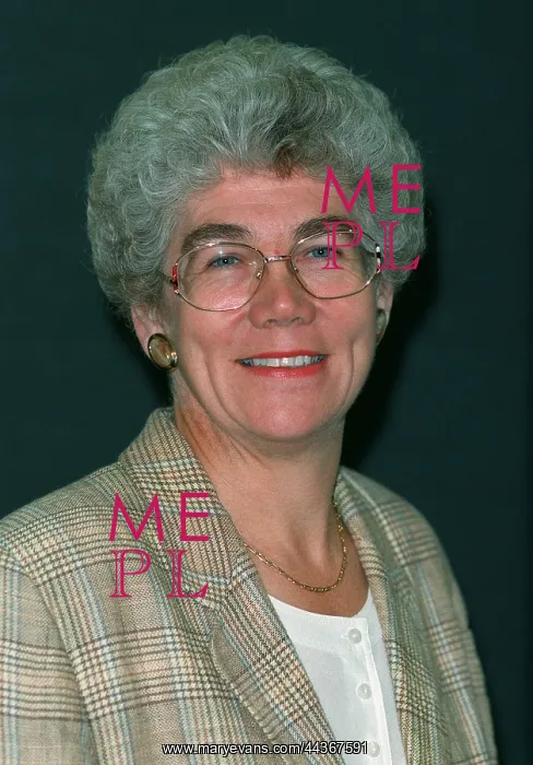  : Diana Maddox MP