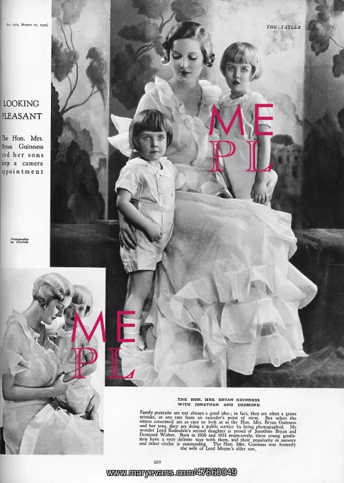 : Diana Mitford with her sons : Diana Mitford with her sons