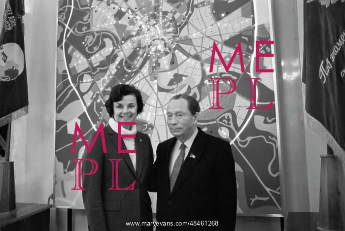 : Dianne Feinstein visits USSR : Dianne Feinstein visits USSR