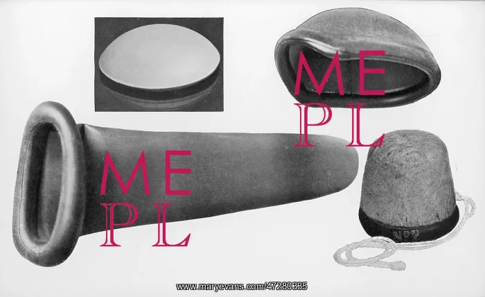 : DIAPHRAGM CAPS / 1934 : DIAPHRAGM CAPS / 1934