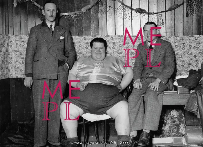 : Dick Harrow - the heaviest man in : Dick Harrow - the heaviest man in