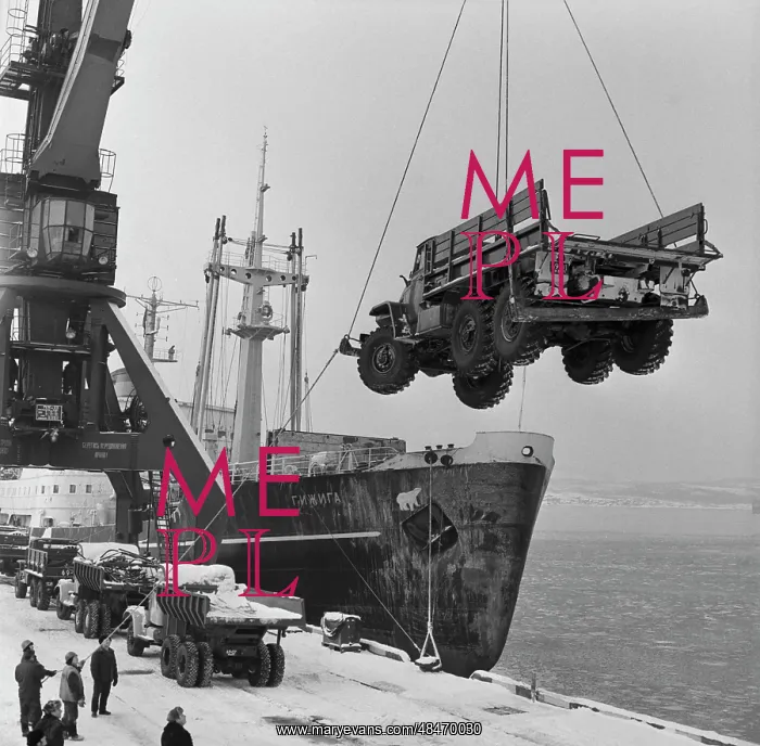 : Diesel-electric ship loading : Diesel-electric ship loading