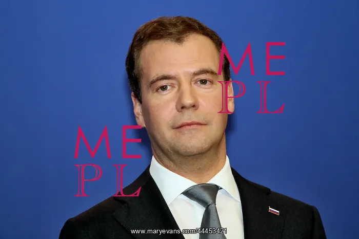 : Dimitry Medvedez : Dimitry Medvedez