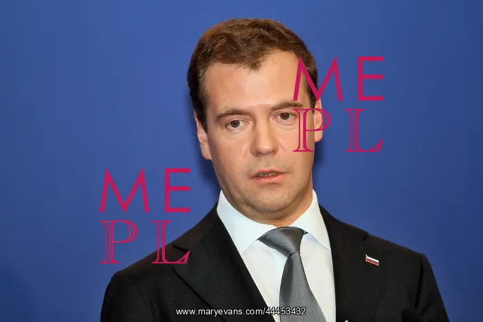 : Dimitry Medvedez : Dimitry Medvedez