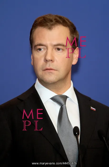 : Dimitry Medvedez : Dimitry Medvedez