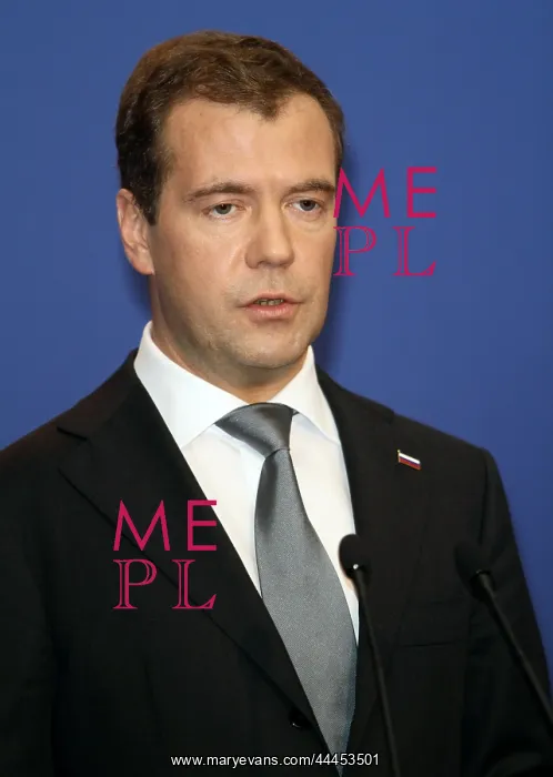 : Dimitry Medvedez : Dimitry Medvedez