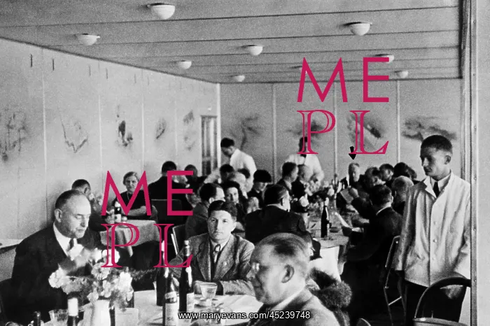  : Dining 2, 000 feet in the air on the Hindenburg ?