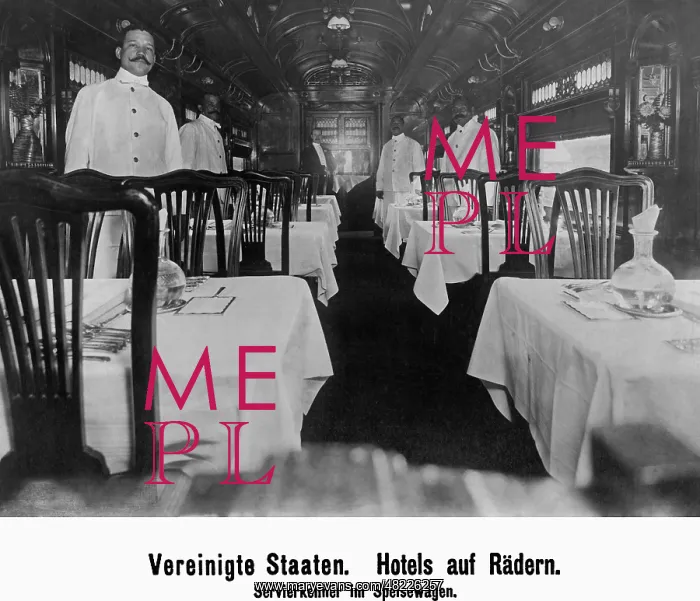 : A dining car in the United States, 1905 : A dining car in the United States, 1905