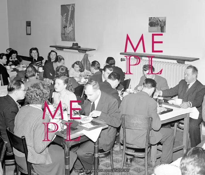 : Dining hall - cafeteria : Dining hall - cafeteria