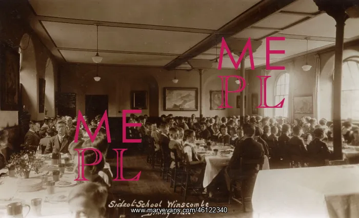 : Dining Hall, Sidcot School, Winscombe, Somerset : Dining Hall, Sidcot School, Winscombe, Somerset