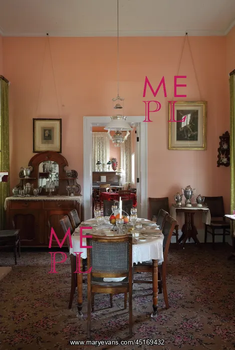 : Dining room, Commanding Officer's quarters, Fort : Dining room, Commanding Officer's quarters, Fort