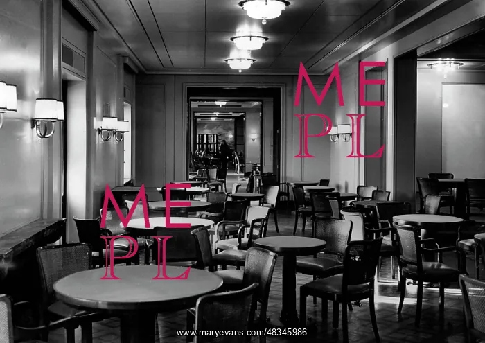 : Dining room of the Wilhelm Gustloff, 1938 : Dining room of the Wilhelm Gustloff, 1938
