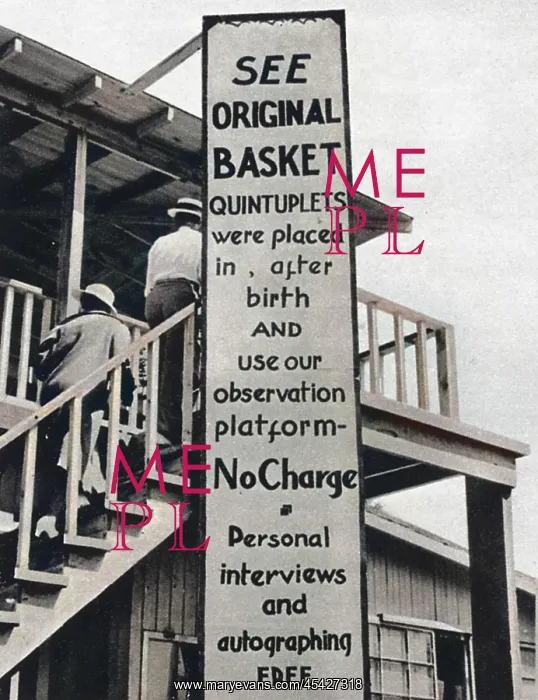 : Dionne quintuplets, 1936: observation platform : Dionne quintuplets, 1936: observation platform