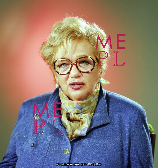 : Director Galina Volchek, 1995 : Director Galina Volchek, 1995