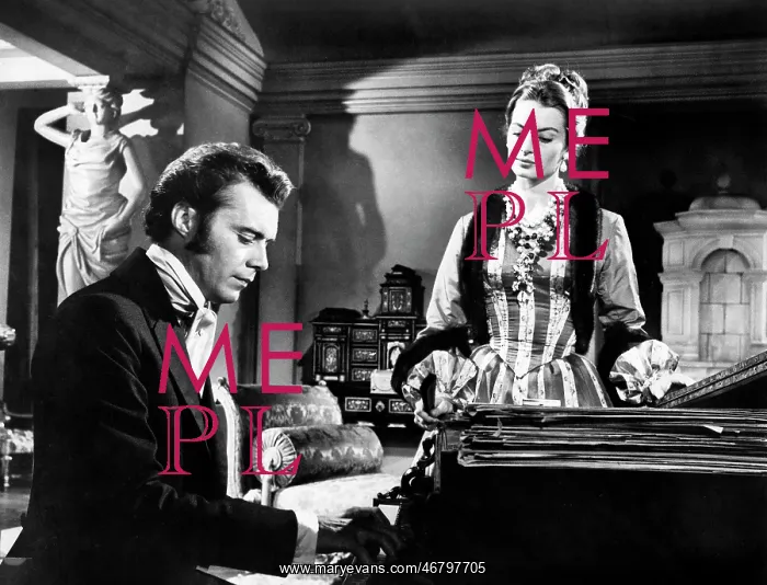 : Dirk Bogarde - Capucine : Dirk Bogarde - Capucine