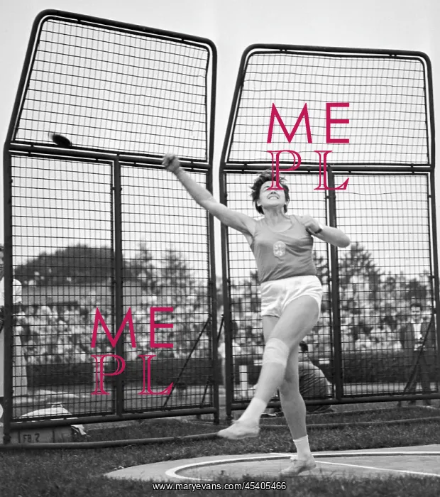: Discus thrower - Jirina Nemcova : Discus thrower - Jirina Nemcova