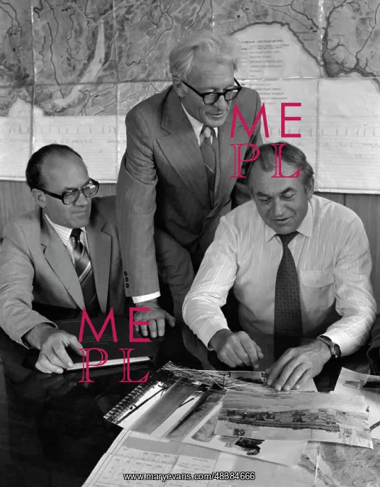 : Discussion of bridge construction : Discussion of bridge construction