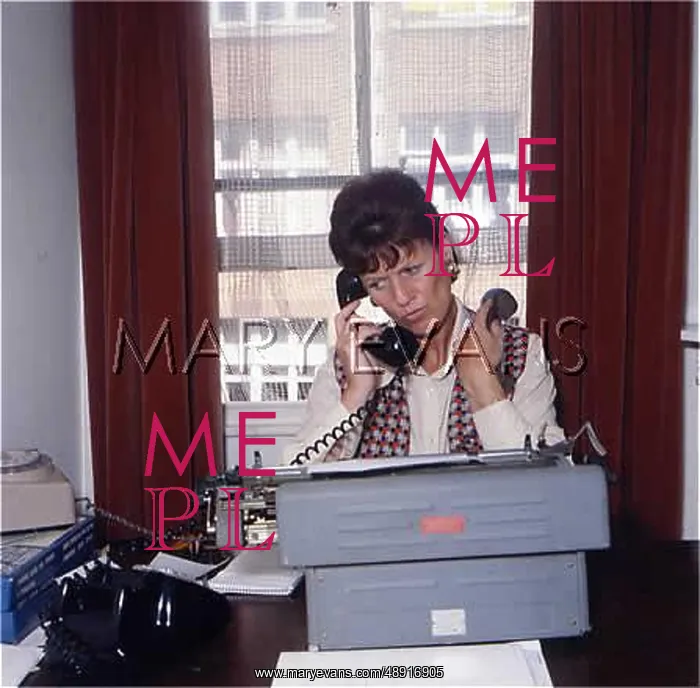  : DISGRUNTLED RECEPTIONIST