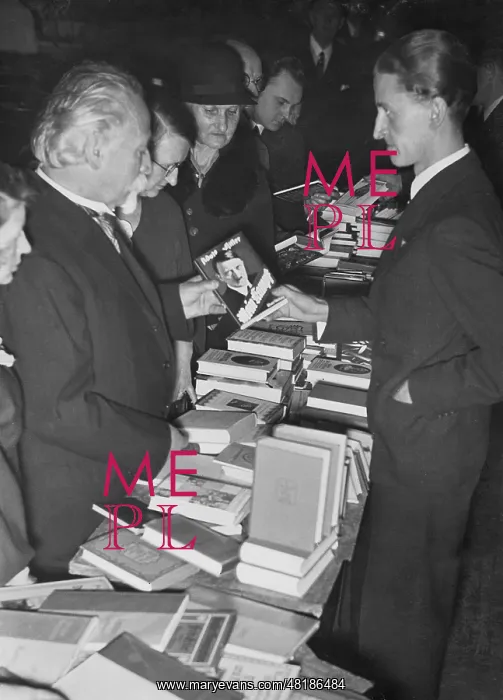 : Distribution of book donations, 1936 : Distribution of book donations, 1936