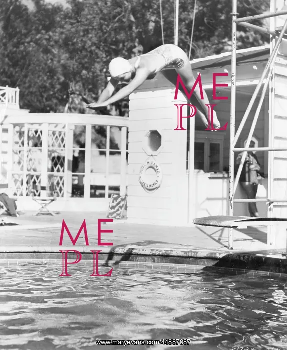 : DIVING GIRL : DIVING GIRL