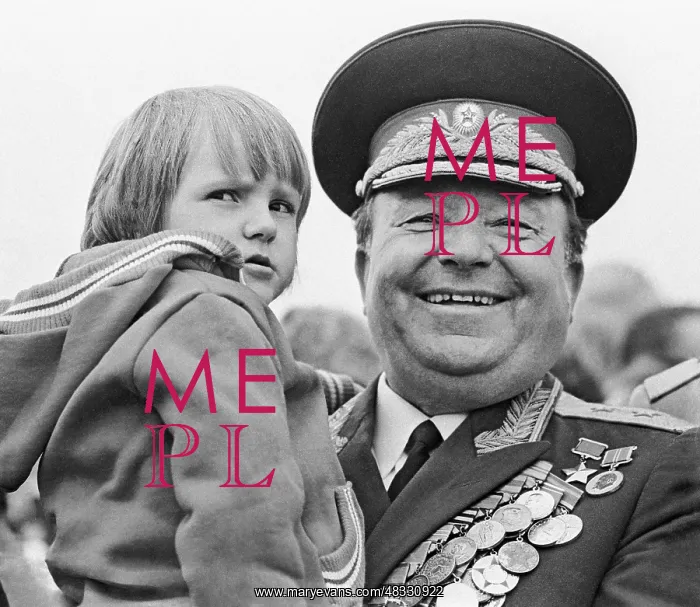 : Dmitry Koveshnikov and his granddaughter, 1979 : Dmitry Koveshnikov and his granddaughter, 1979