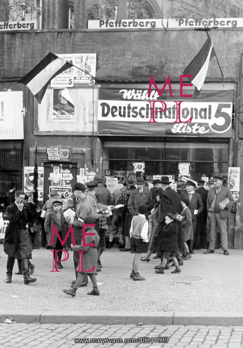 : DNVP election posters, 1932 : DNVP election posters, 1932