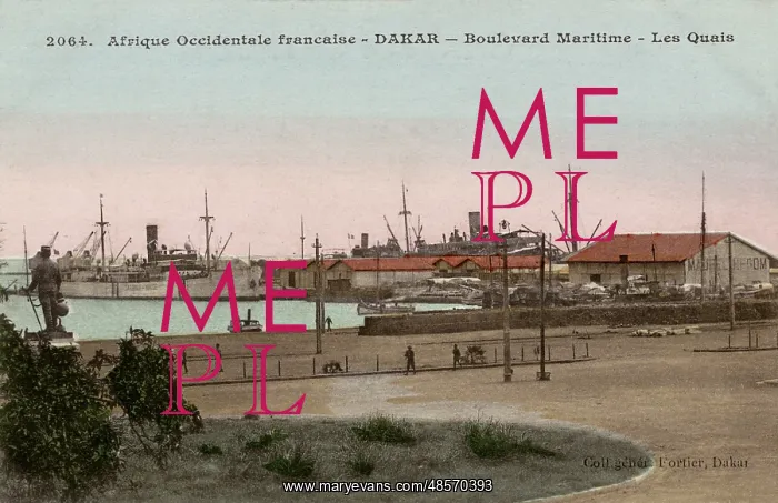 : Docks at the Boulevard Maritime in Dakar, Senegal : Docks at the Boulevard Maritime in Dakar, Senegal