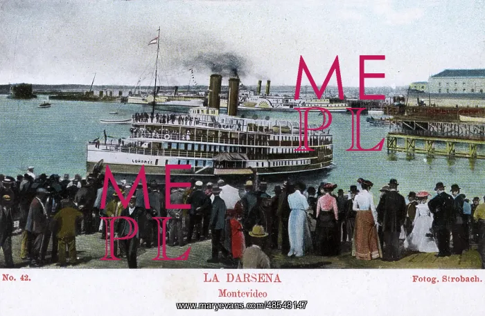 : Docks at Montevideo, Uruguay, South America : Docks at Montevideo, Uruguay, South America