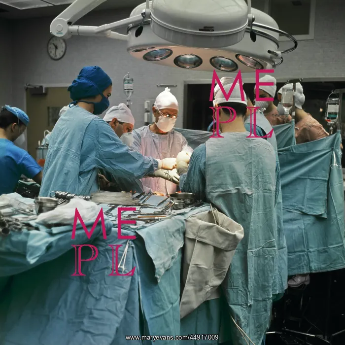: Doctors and Nurses Performing Surgery in Hospital Opera : Doctors and Nurses Performing Surgery in Hospital Opera