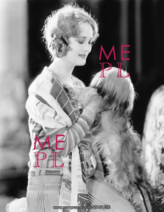 : Dolores Costello with her dog : Dolores Costello with her dog