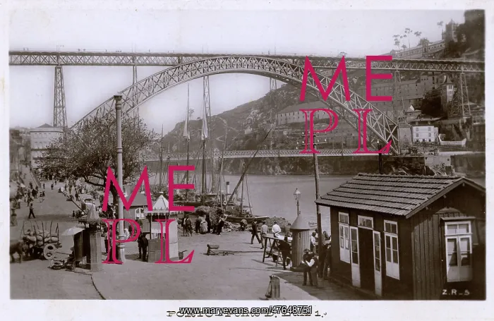 : Dom Luis I Bridge, River Douro, Porto, northern Portugal : Dom Luis I Bridge, River Douro, Porto, northern Portugal