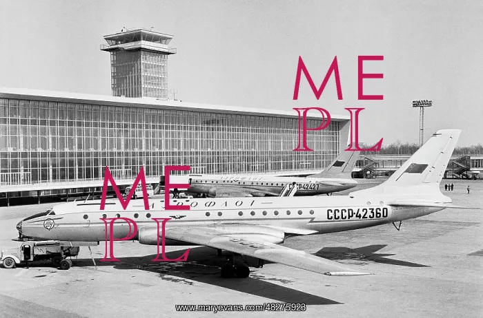 : Domodedovo airport, 1965 : Domodedovo airport, 1965