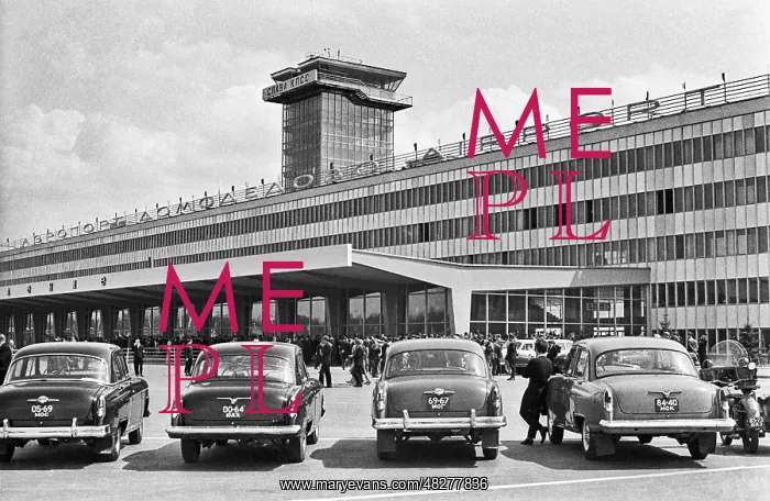 : Domodedovo airport, 1965 : Domodedovo airport, 1965