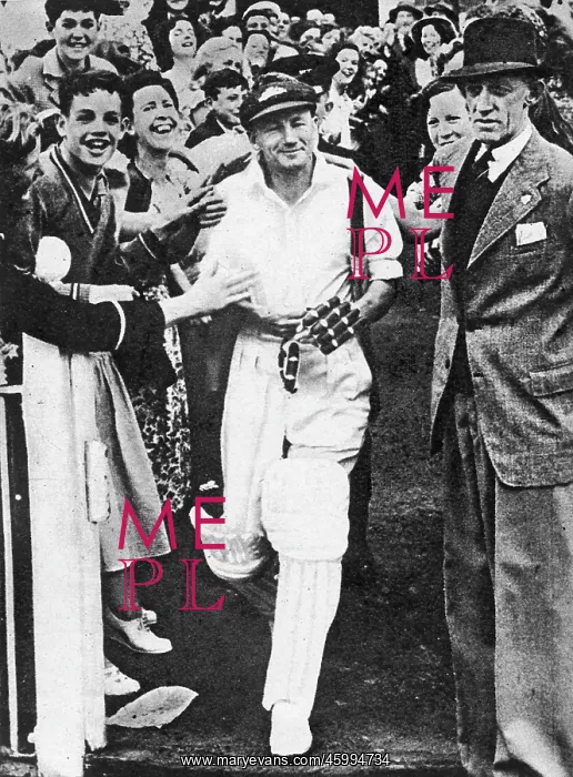 : Don Bradman Going out to Bat for the Last Time, Melbourne Cr : Don Bradman Going out to Bat for the Last Time, Melbourne Cr