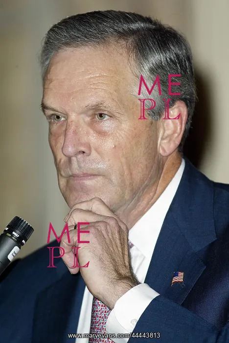 : Don Evans U.S. Secretary Of Commerce Los Angeles World Affairs Coun Biltmore Hotel : Don Evans U.S. Secretary Of Commerce Los Angeles World Affairs Coun Biltmore Hotel