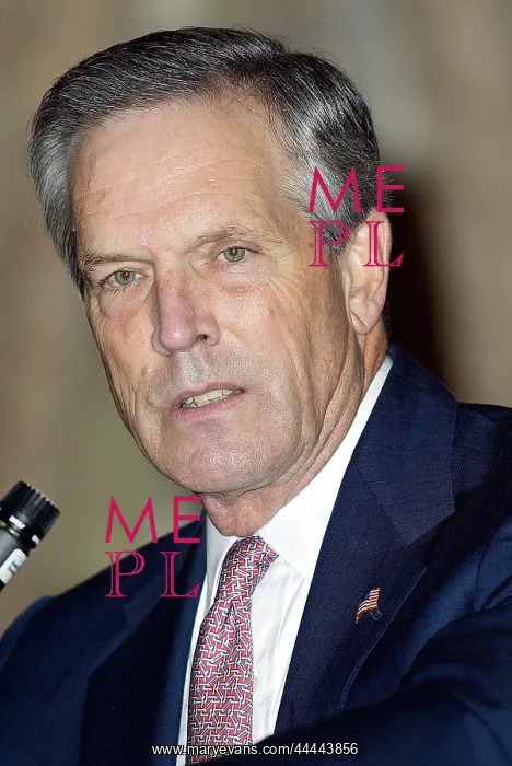 : Don Evans U.S. Secretary Of Commerce Los Angeles World Affairs Coun Biltmore Hotel : Don Evans U.S. Secretary Of Commerce Los Angeles World Affairs Coun Biltmore Hotel