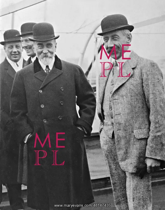 : Don Pedro Christophersen and Roald Amundsen, 1912 : Don Pedro Christophersen and Roald Amundsen, 1912