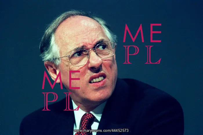  : Donald Dewar MP
