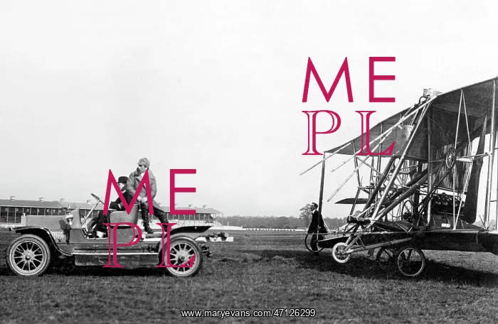 : Doncaster Race Course - 1909 - Cody's damaged biplane : Doncaster Race Course - 1909 - Cody's damaged biplane