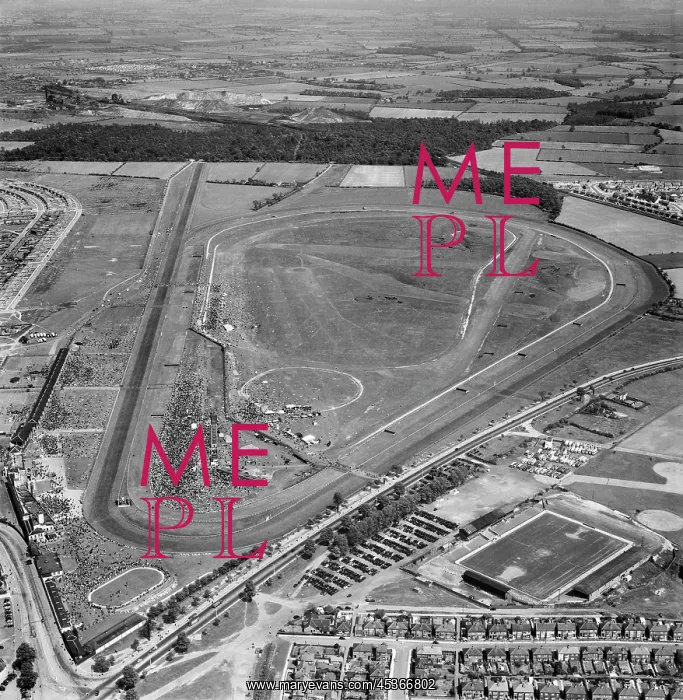 : Doncaster Racecourse : Doncaster Racecourse