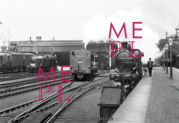  : Doncaster Railway Station