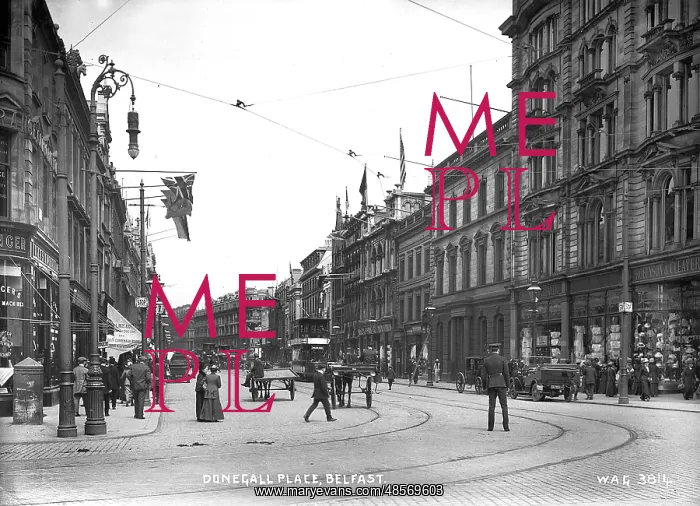 : Donegall Place : Donegall Place
